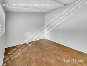 1708 Elkhart Ave in Lubbock, TX - Building Photo - Building Photo