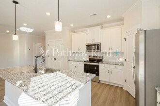116 Rills Xing Wy in Troutman, NC - Building Photo - Building Photo