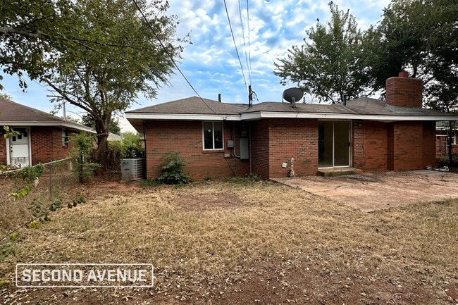 1217 NE 45th St in Oklahoma City, OK - Building Photo - Building Photo