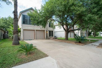 1402 Green Terrace Dr in Round Rock, TX - Building Photo - Building Photo