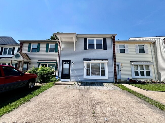property at 5309 Grand Lake Crescent