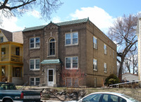 2526 Garfield Ave in Minneapolis, MN - Foto de edificio - Building Photo