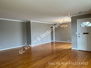 1836 Belleview Ave in Westchester, IL - Building Photo - Building Photo