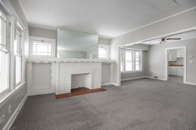 property at 8505 Garfield Blvd