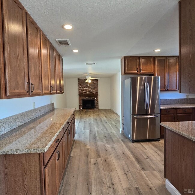 property at 1506 Casa Loma Way