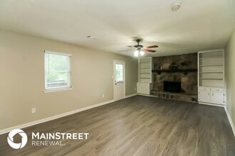 7548 Colonial Ct in Jonesboro, GA - Building Photo - Building Photo