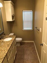 609 E Rosedale St in Sherman, TX - Building Photo - Building Photo