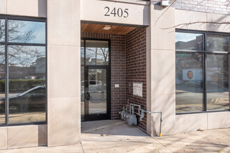 1456 W Fullerton Ave in Chicago, IL - Building Photo - Building Photo