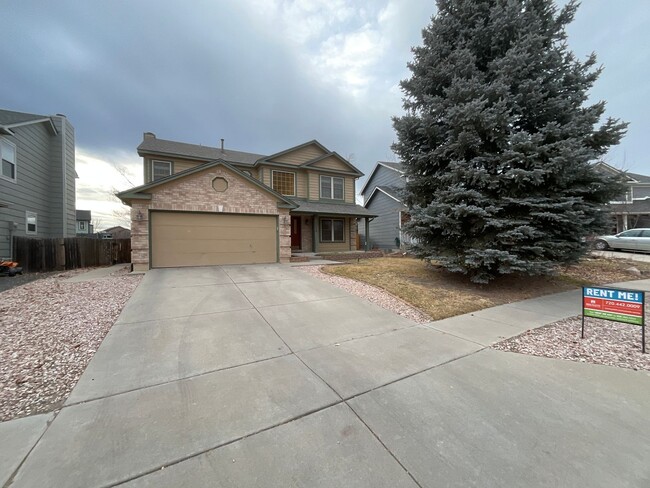 5066 Plumstead Dr in Colorado Springs, CO - Building Photo - Building Photo