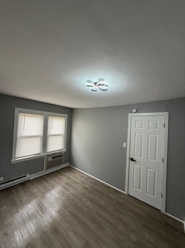 7805 Central Ave in Burbank, IL - Building Photo - Building Photo