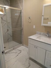 1015 Tulane Ave, Unit 1015 Tulane in San Leandro, CA - Foto de edificio - Building Photo