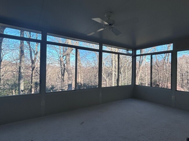 120 Touchdown Dr in Boone, NC - Building Photo - Building Photo