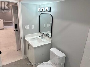 41 Paisley Green Ave in Caledon, ON - Building Photo - Building Photo