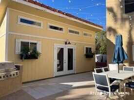 400 Raindance Dr in Henderson, NV - Building Photo