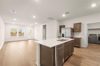 580 Minnie Ln in Pilot Point, TX - Building Photo - Building Photo