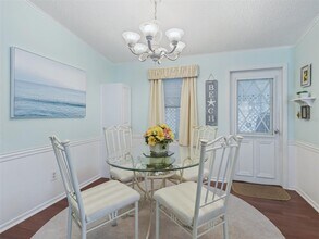 1705 W Schwartz Blvd in Lady Lake, FL - Building Photo - Building Photo
