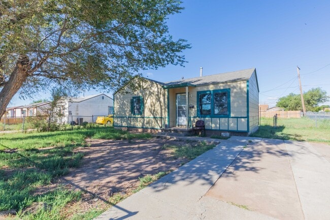 property at 1819 N Wilson St