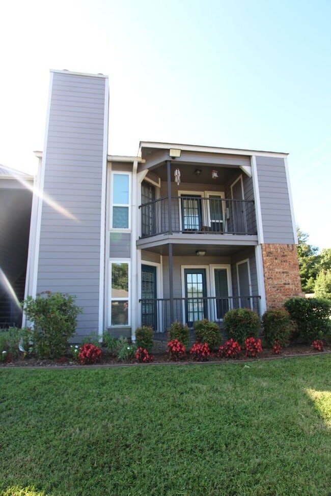 420 W Heritage Dr in Tyler, TX - Building Photo - Building Photo