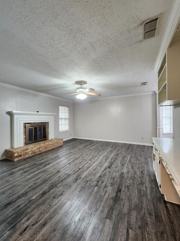 property at 420 Top Hill Dr