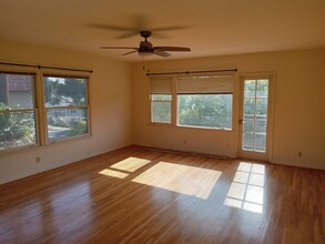 2323 W 6th St, Unit #7 in Los Angeles, CA - Building Photo - Building Photo