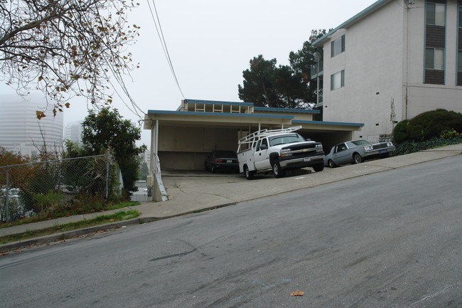 30 Gardiner Ave in South San Francisco, CA - Building Photo - Building Photo