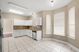 16035 Capistrano Falls Dr in Friendswood, TX - Building Photo - Building Photo