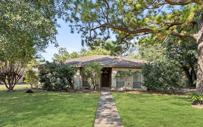 property at 7523 Antoine Dr