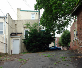 620 - 622 Dekalb St in Norristown, PA - Building Photo - Building Photo