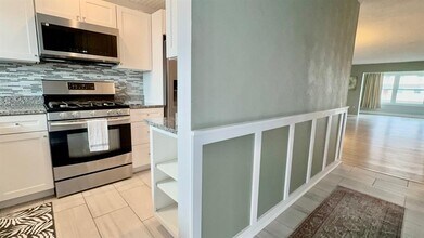 3128 59th St S in Gulfport, FL - Building Photo - Building Photo