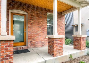 1802 Canyon Blvd in Boulder, CO - Building Photo - Building Photo