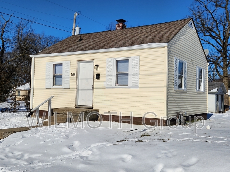 706 W 23rd St in Anderson, IN - Building Photo