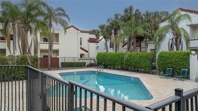 1413 Avon Ln in North Lauderdale, FL - Building Photo - Building Photo