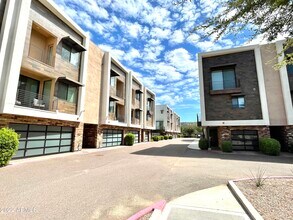 3233 N 70th St in Scottsdale, AZ - Building Photo - Building Photo
