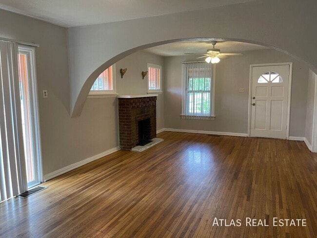 property at 1175 Lipan St