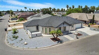 715 Lake View Dr in Mission, TX - Building Photo - Building Photo