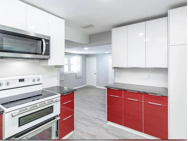 property at 4717 W Leila Ave