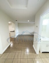 1035 W 253rd St, Unit 1043 in Los Angeles, CA - Building Photo - Building Photo