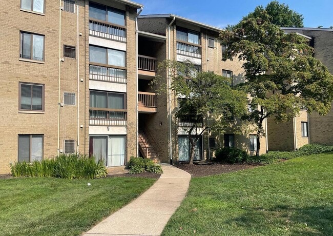 8867 Rollright Ct, Unit A