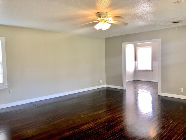 2319 29th St in Lubbock, TX - Building Photo - Building Photo