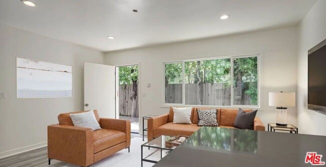 656 Indiana Ave in Los Angeles, CA - Building Photo - Building Photo