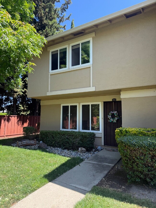 36612 Melero Common in Fremont, CA - Building Photo - Building Photo