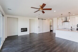 7137 9th Hole Dr in Fort Worth, TX - Building Photo - Building Photo