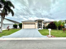 1219 Baycourt Is in Greenacres, FL - Building Photo