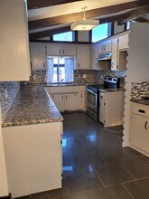 102 Redbird Cir in Midwest City, OK - Building Photo - Building Photo