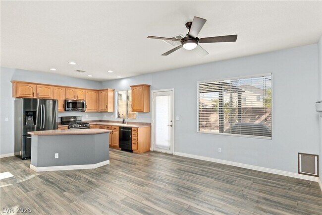 8444 Sweet Cedar Ave in Las Vegas, NV - Building Photo - Building Photo