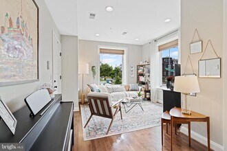 1249 Kenyon St NW in Washington, DC - Building Photo - Building Photo