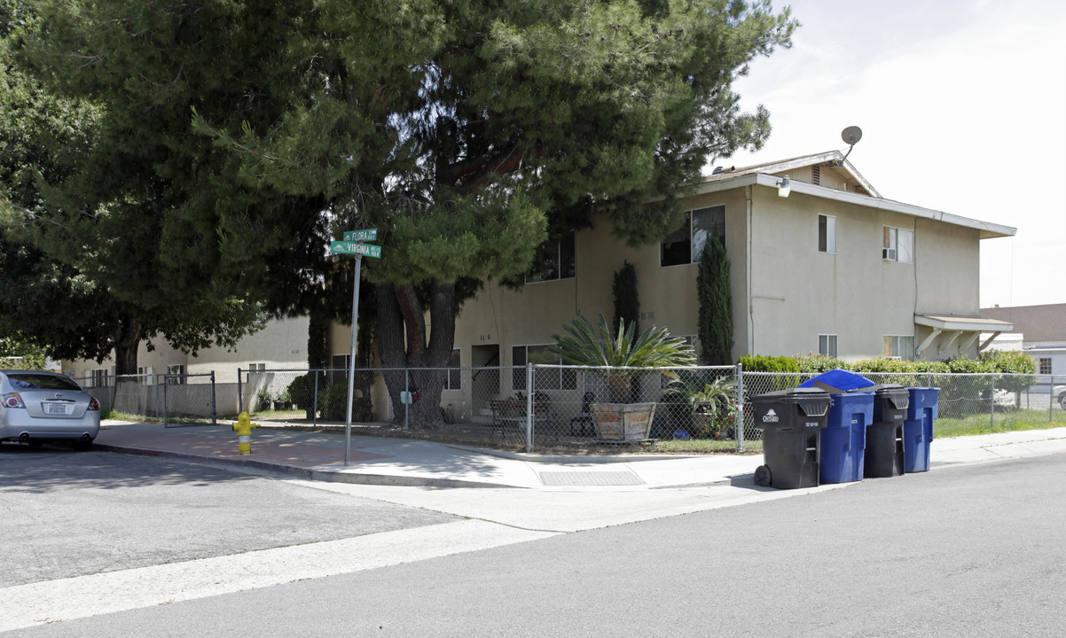 Flora-Parkside Villas in Ontario, CA - Building Photo