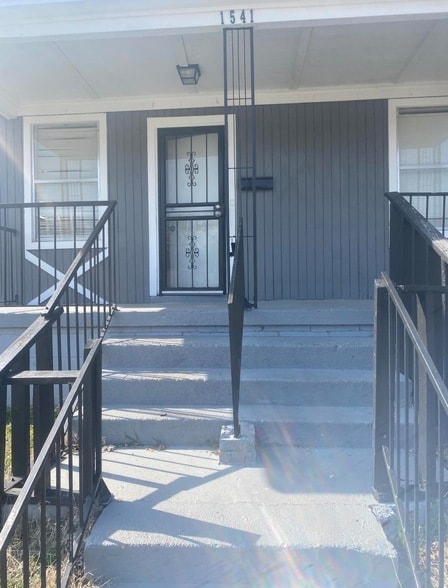 property at 1541 Patton St