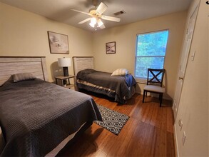 16928 Valiant Oak St in Conroe, TX - Building Photo - Building Photo