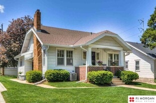 810 S 58th St in Omaha, NE - Building Photo